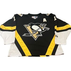 CCM Pittsburgh Penguins Hockey Jersey Mens Medium Black Jordan Staal 11 NHL